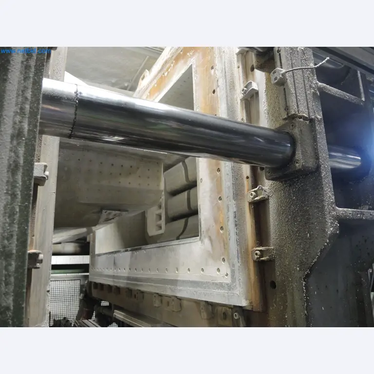 Machines for the production of insulation materials, EPS foam parts / particle foam components-7