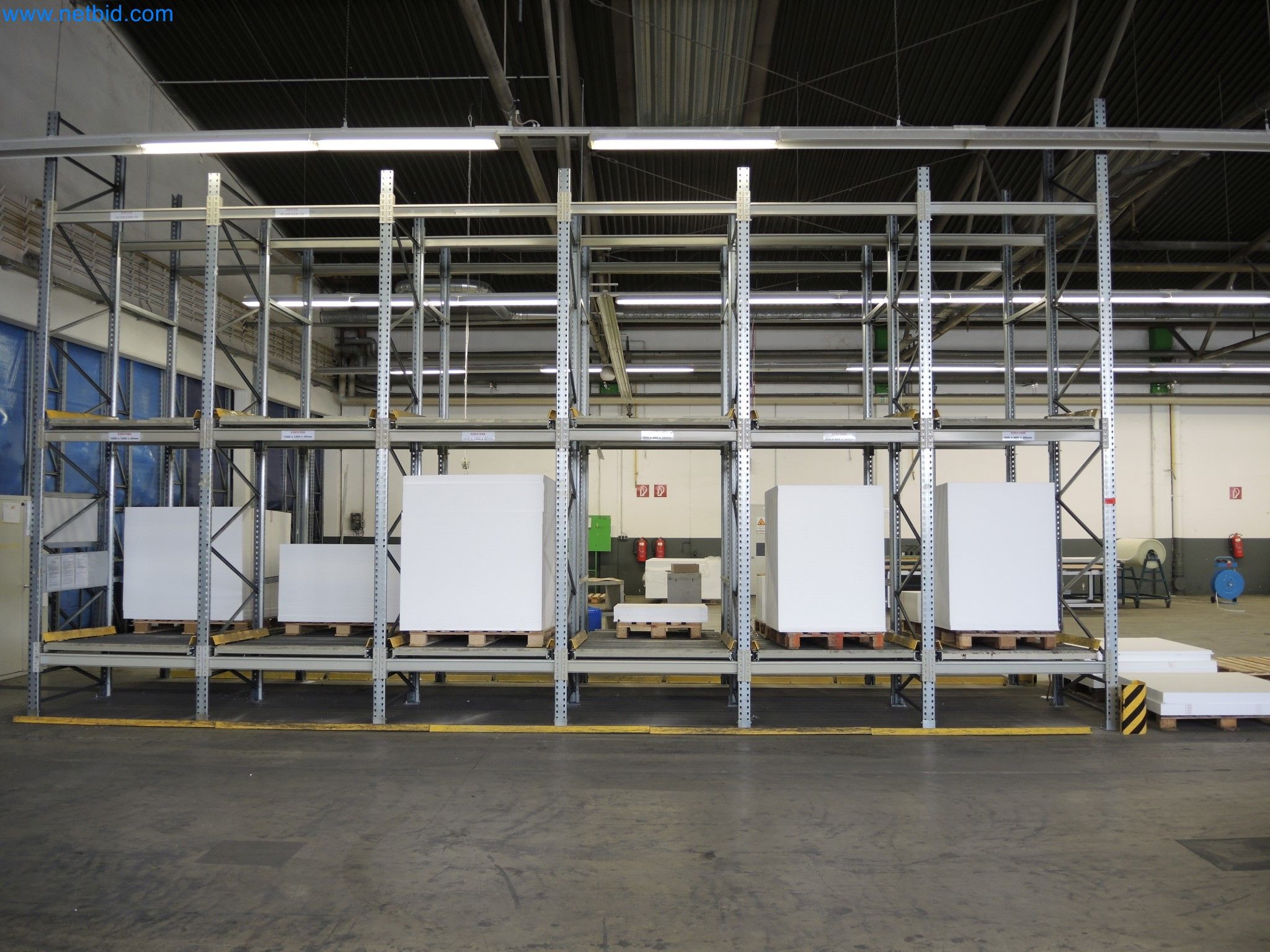 Máquinas para a produção de materiais de isolamento, peças de espuma EPS / componentes de espuma de partículas-2