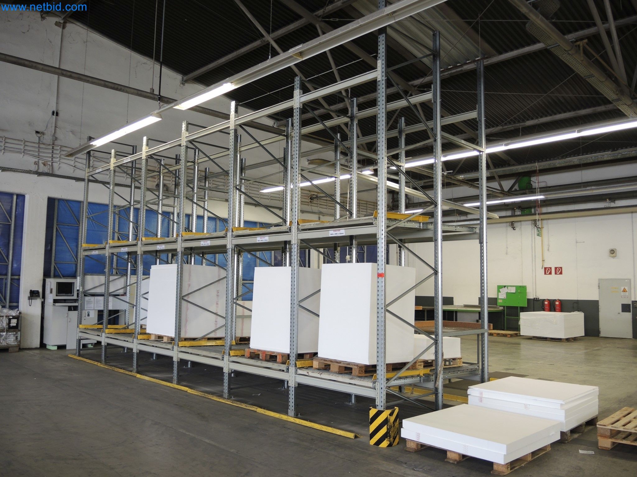 Máquinas para a produção de materiais de isolamento, peças de espuma EPS / componentes de espuma de partículas-4