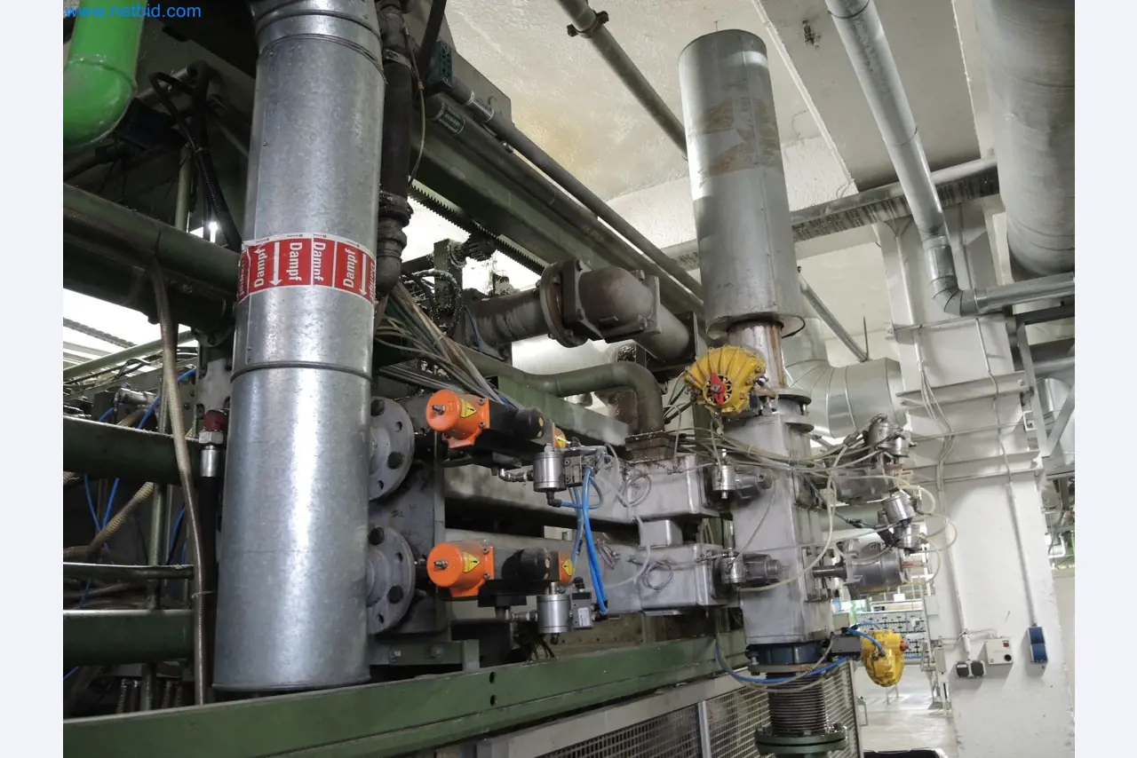 Machines for the production of insulation materials, EPS foam parts / particle foam components-11