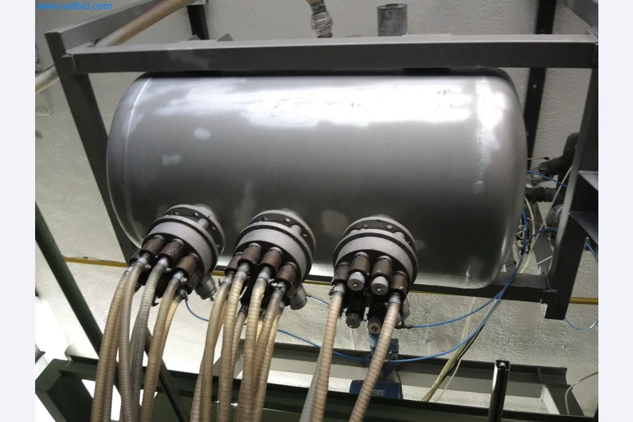 Machines for the production of insulation materials, EPS foam parts / particle foam components-3