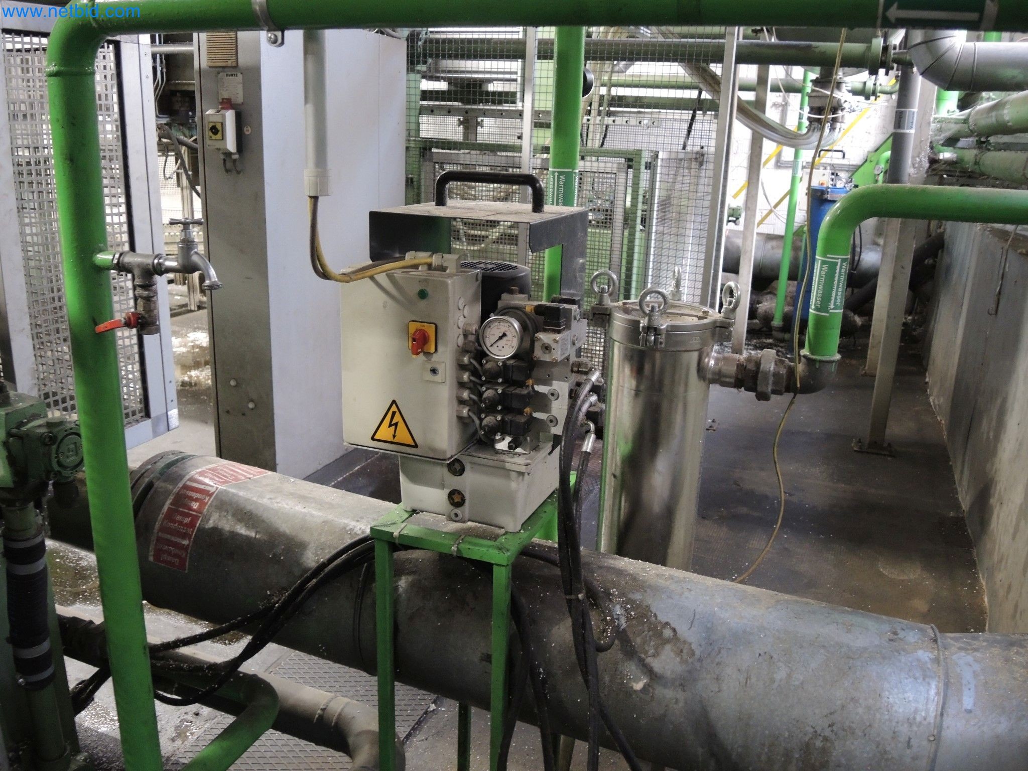 Machines for the production of insulation materials, EPS foam parts / particle foam components-4