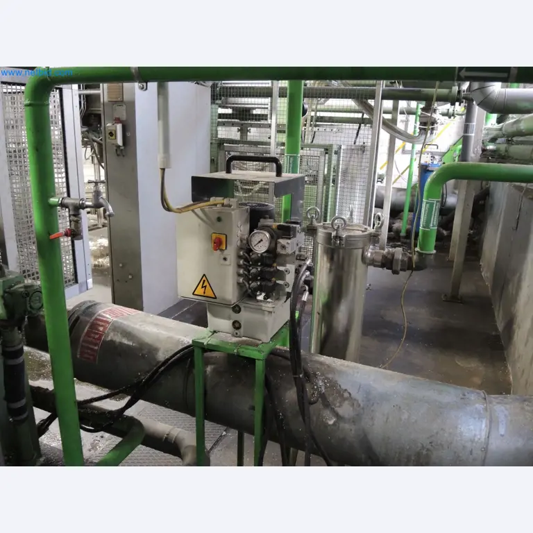 Machines for the production of insulation materials, EPS foam parts / particle foam components-4