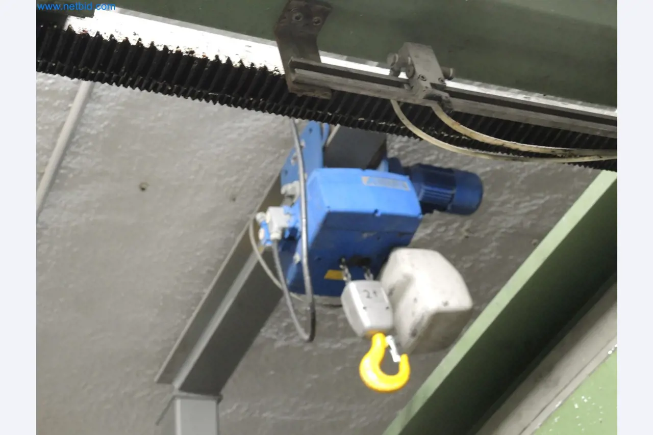 Machines for the production of insulation materials, EPS foam parts / particle foam components-11