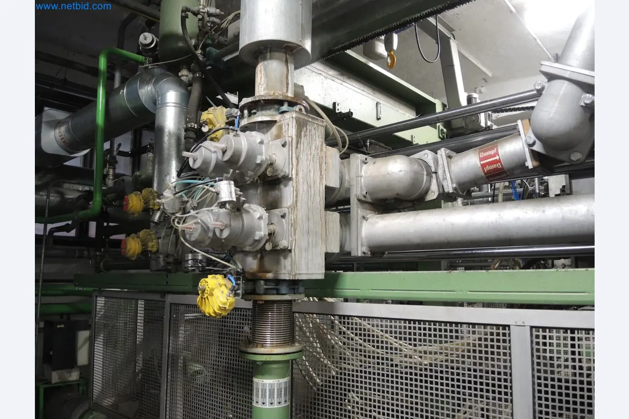 Machines for the production of insulation materials, EPS foam parts / particle foam components-12