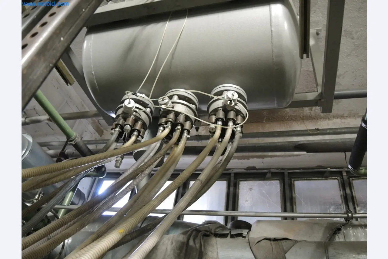 Machines for the production of insulation materials, EPS foam parts / particle foam components-6