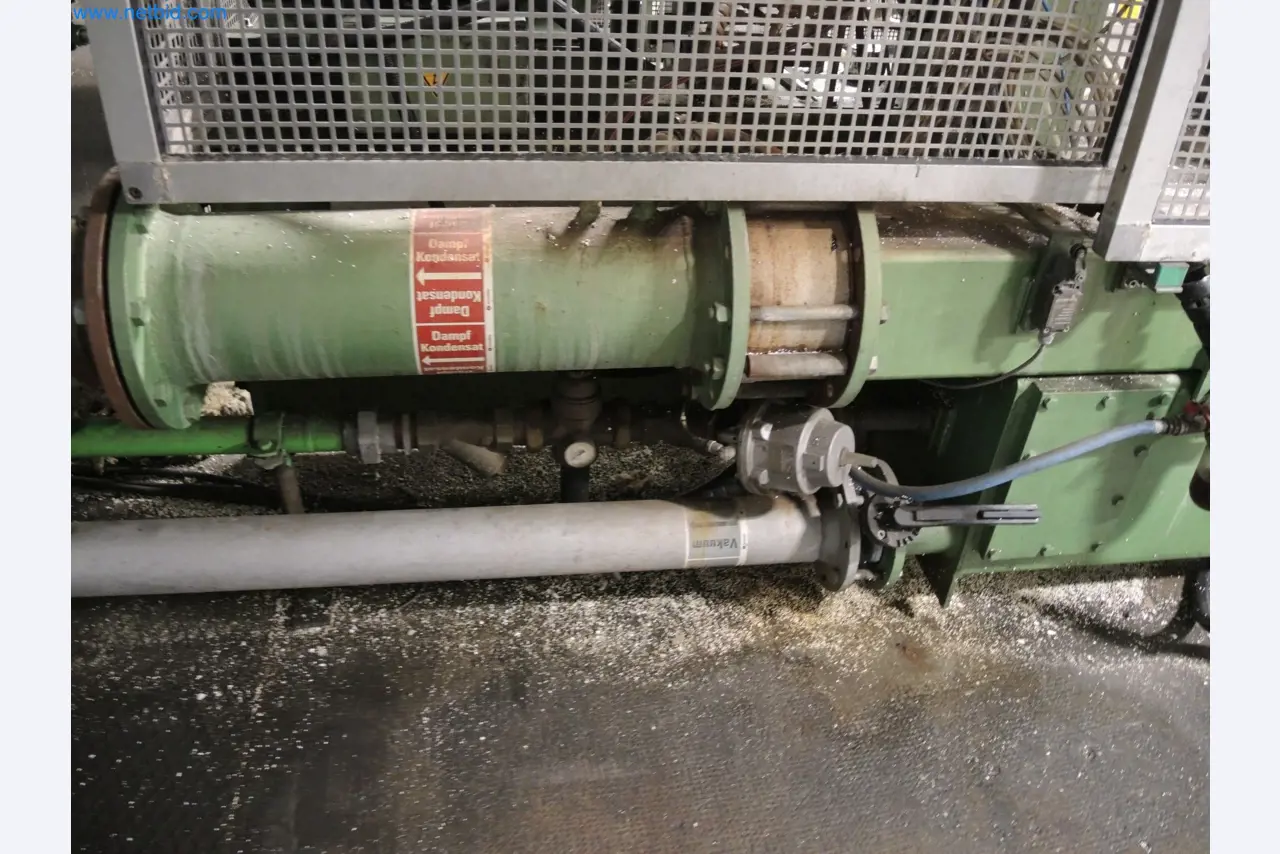 Machines for the production of insulation materials, EPS foam parts / particle foam components-9