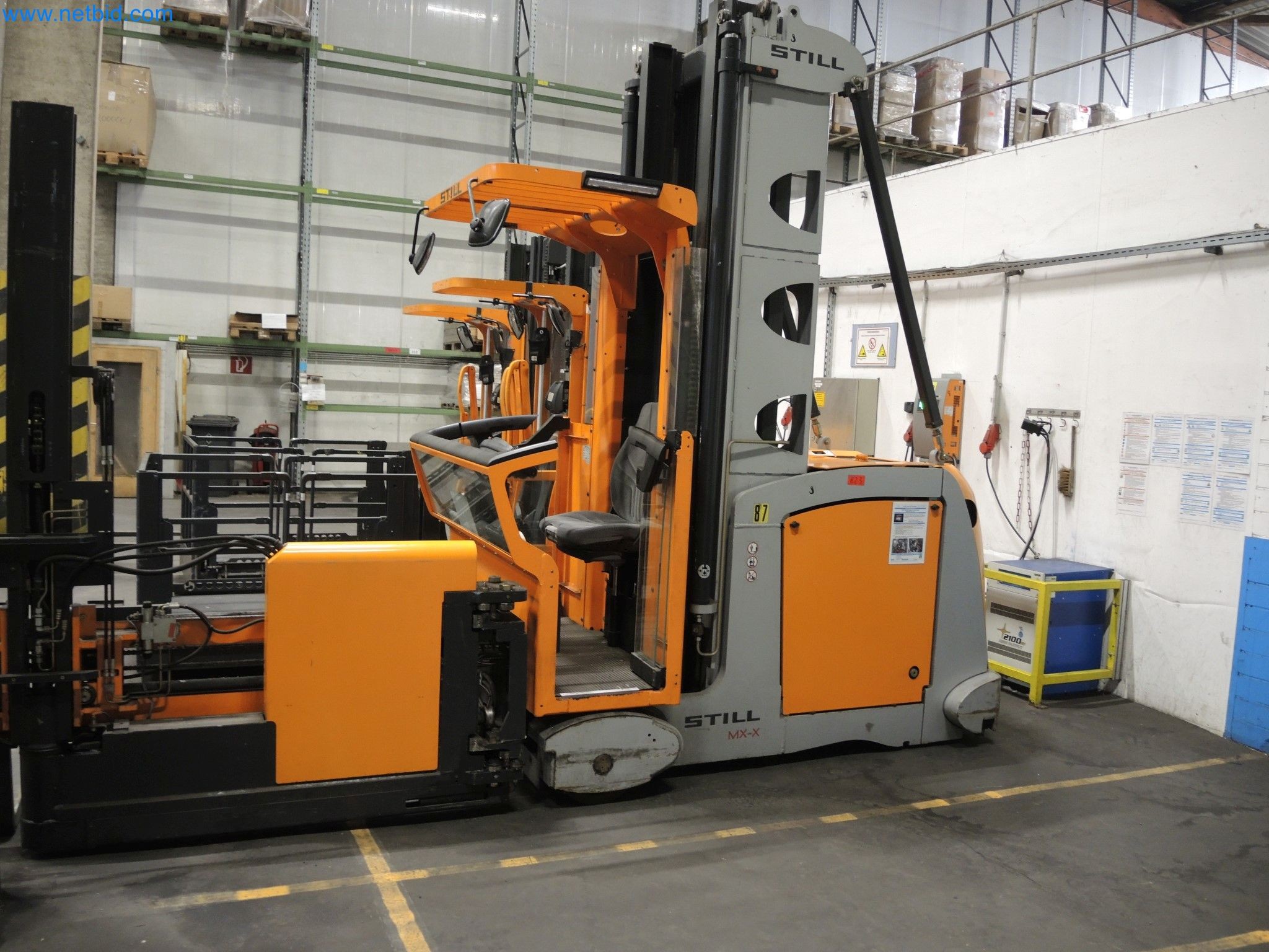 Machines for the production of insulation materials, EPS foam parts / particle foam components-1