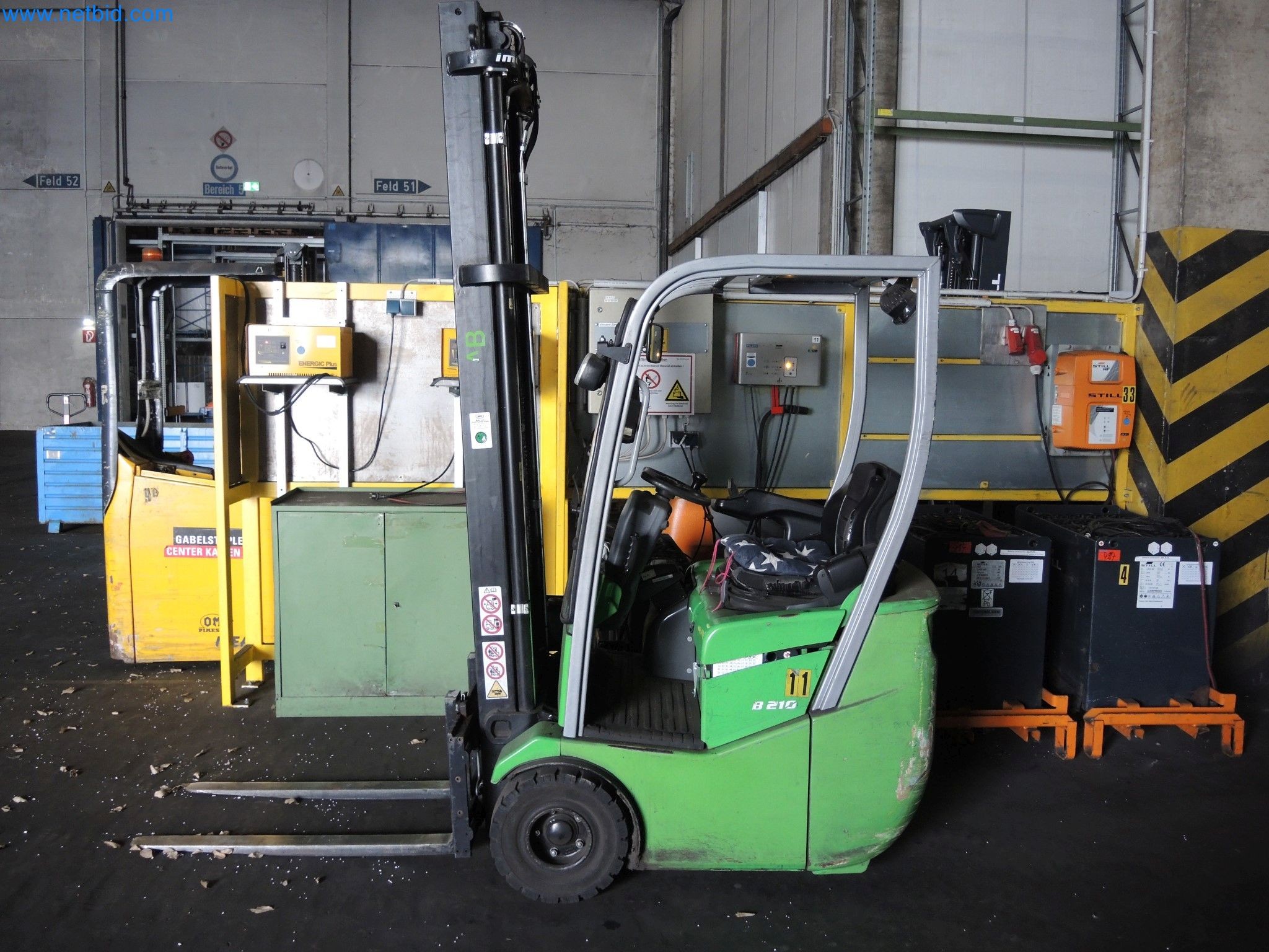 Machines for the production of insulation materials, EPS foam parts / particle foam components-1