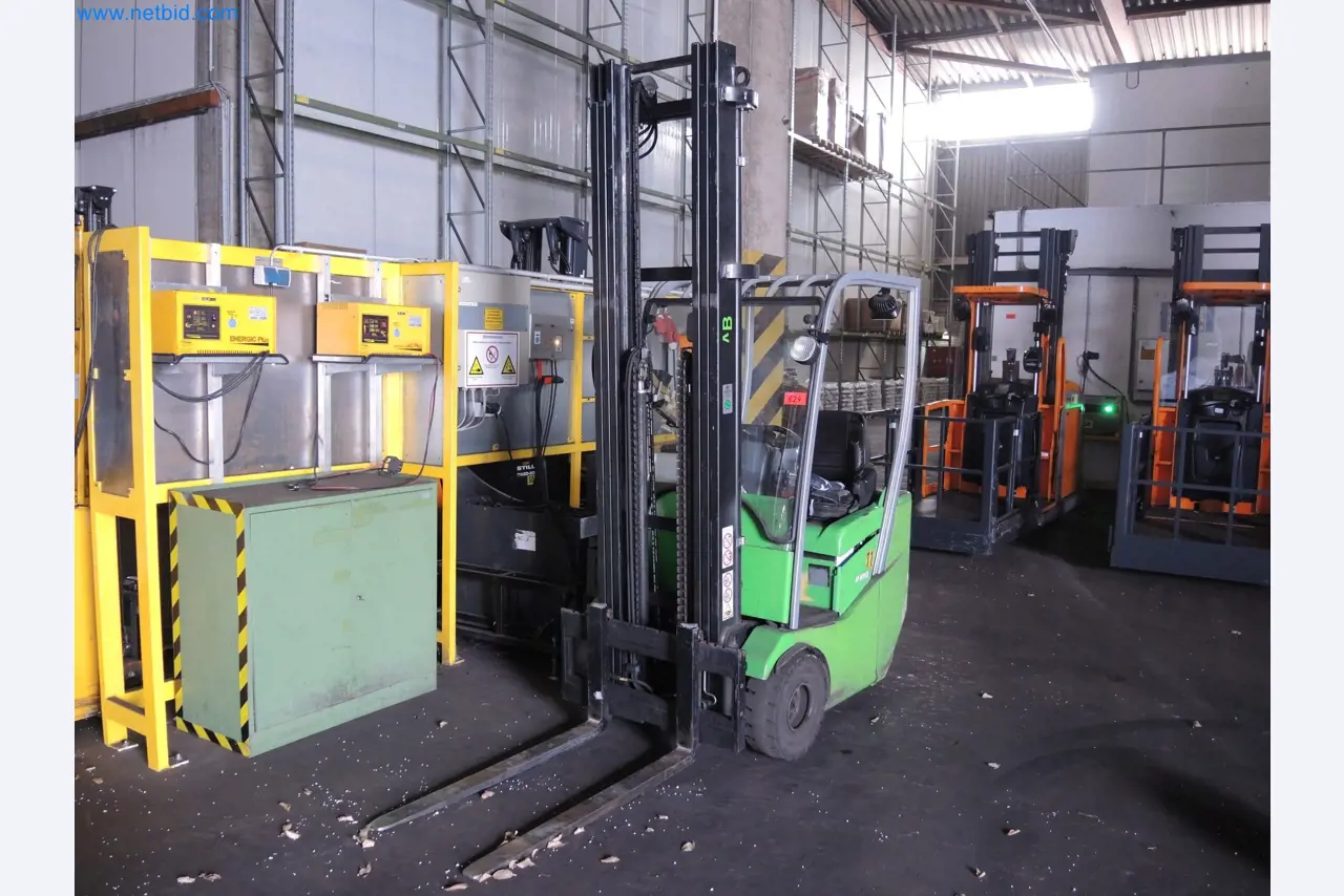 Machines for the production of insulation materials, EPS foam parts / particle foam components-5