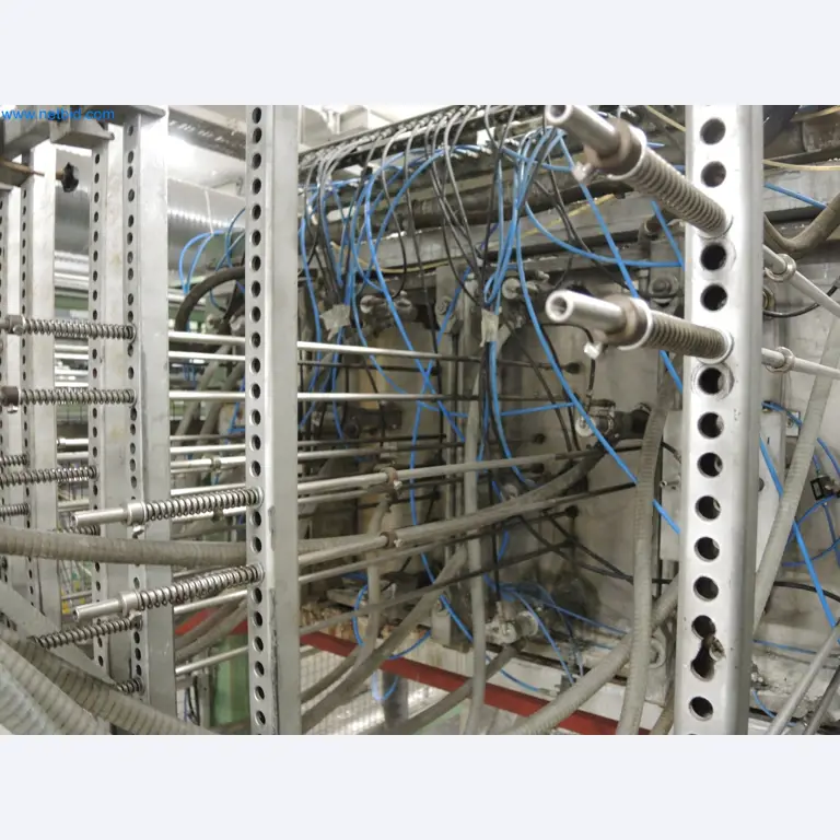 Machines for the production of insulation materials, EPS foam parts / particle foam components-3