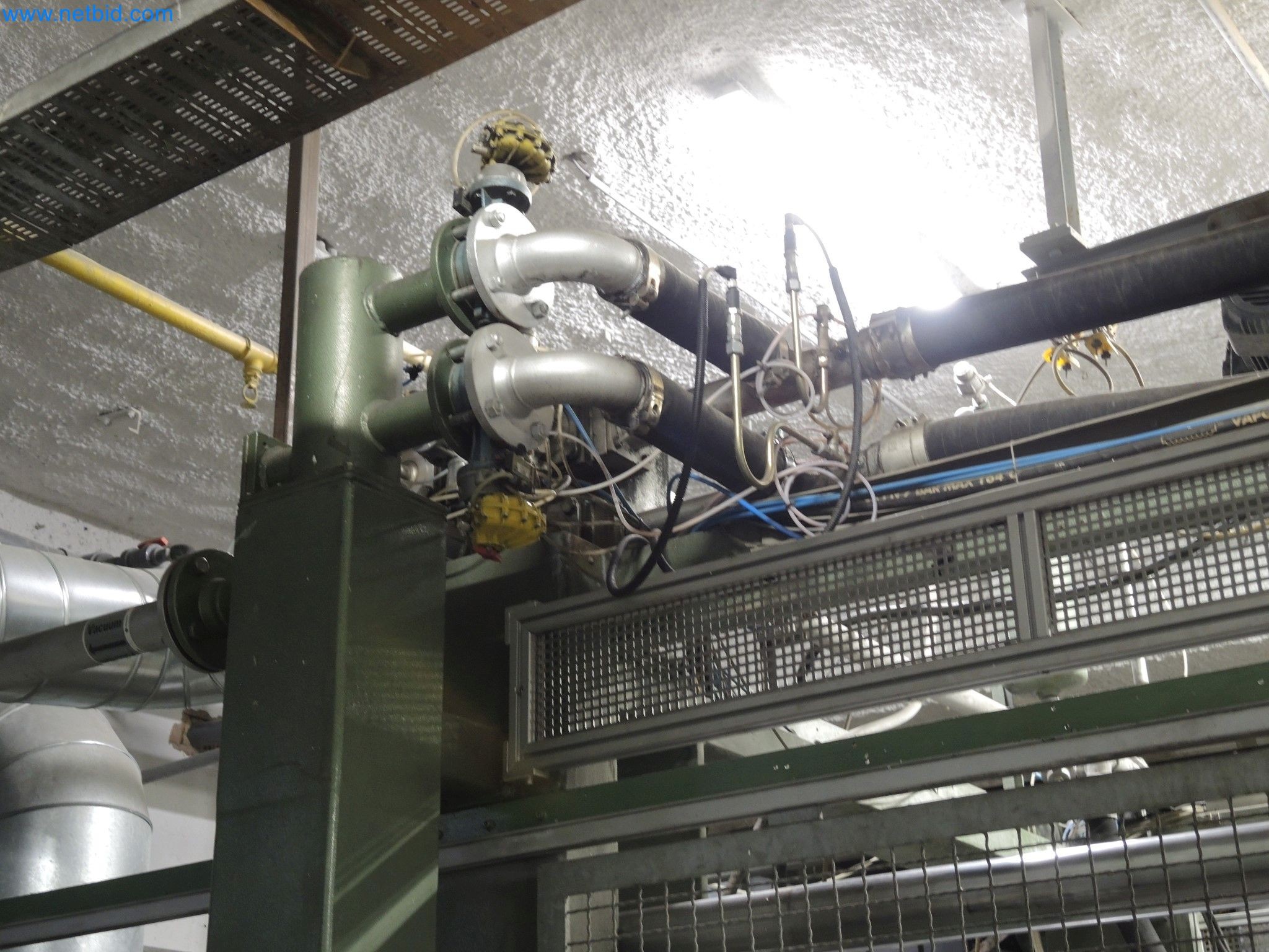 Machines for the production of insulation materials, EPS foam parts / particle foam components-6