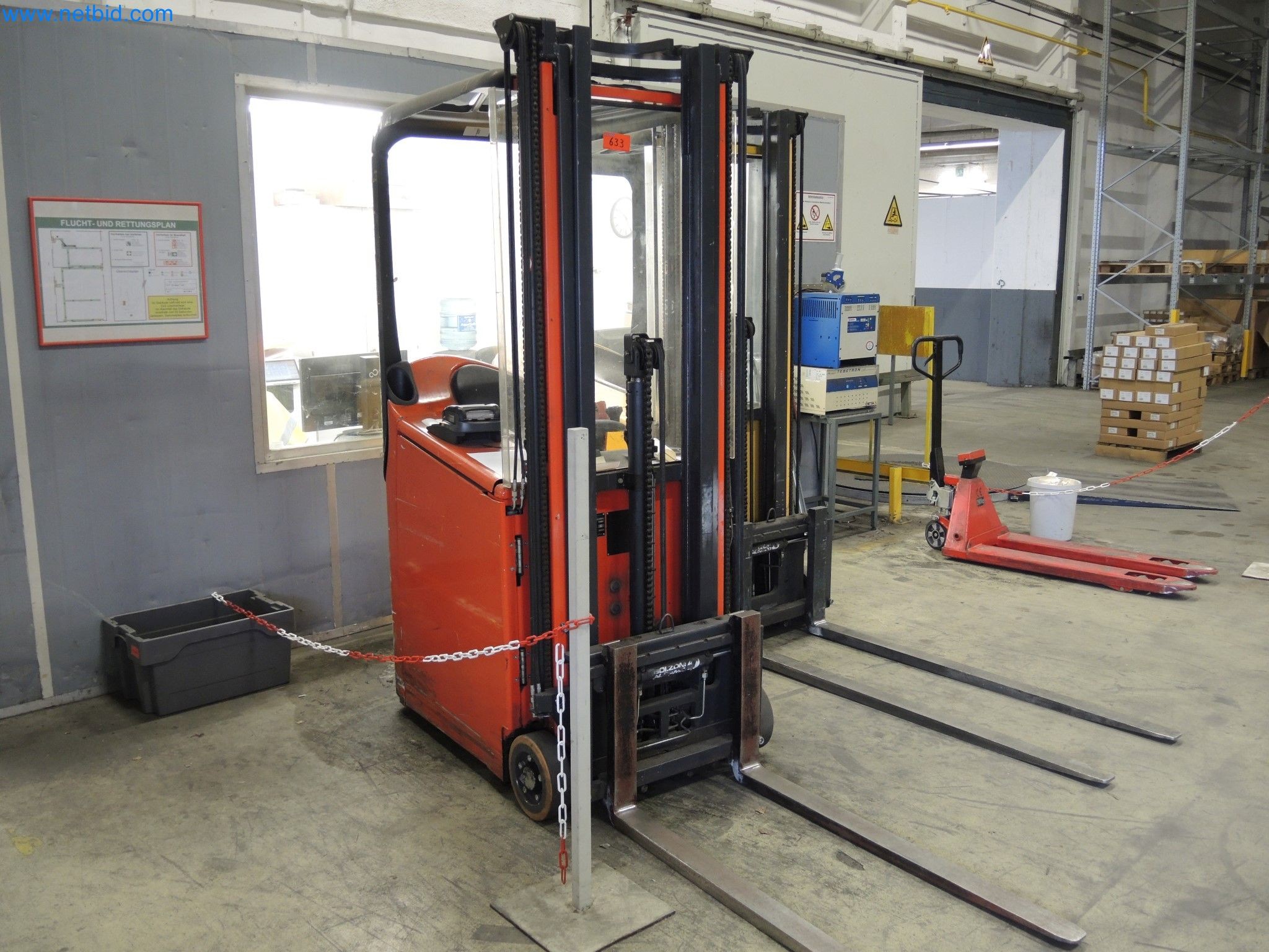 Machines for the production of insulation materials, EPS foam parts / particle foam components-1