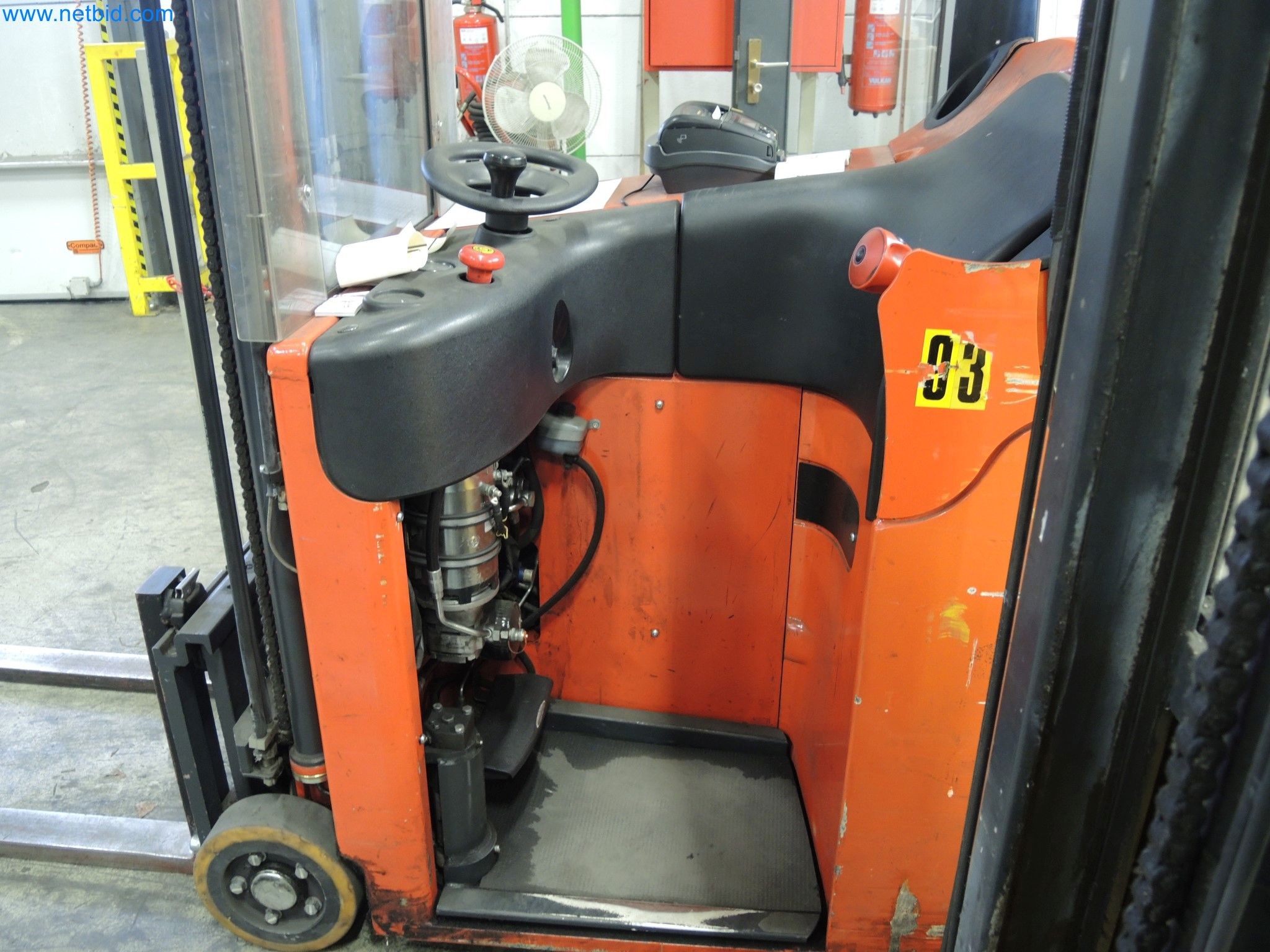 Machines for the production of insulation materials, EPS foam parts / particle foam components-2