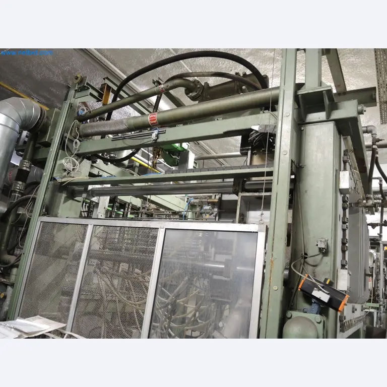 Machines for the production of insulation materials, EPS foam parts / particle foam components-3