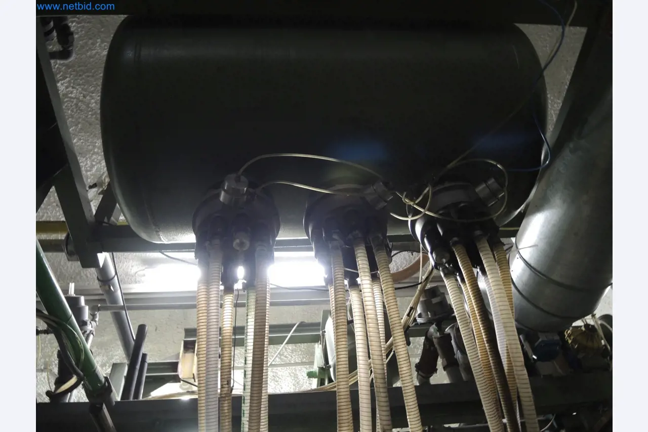 Machines for the production of insulation materials, EPS foam parts / particle foam components-8