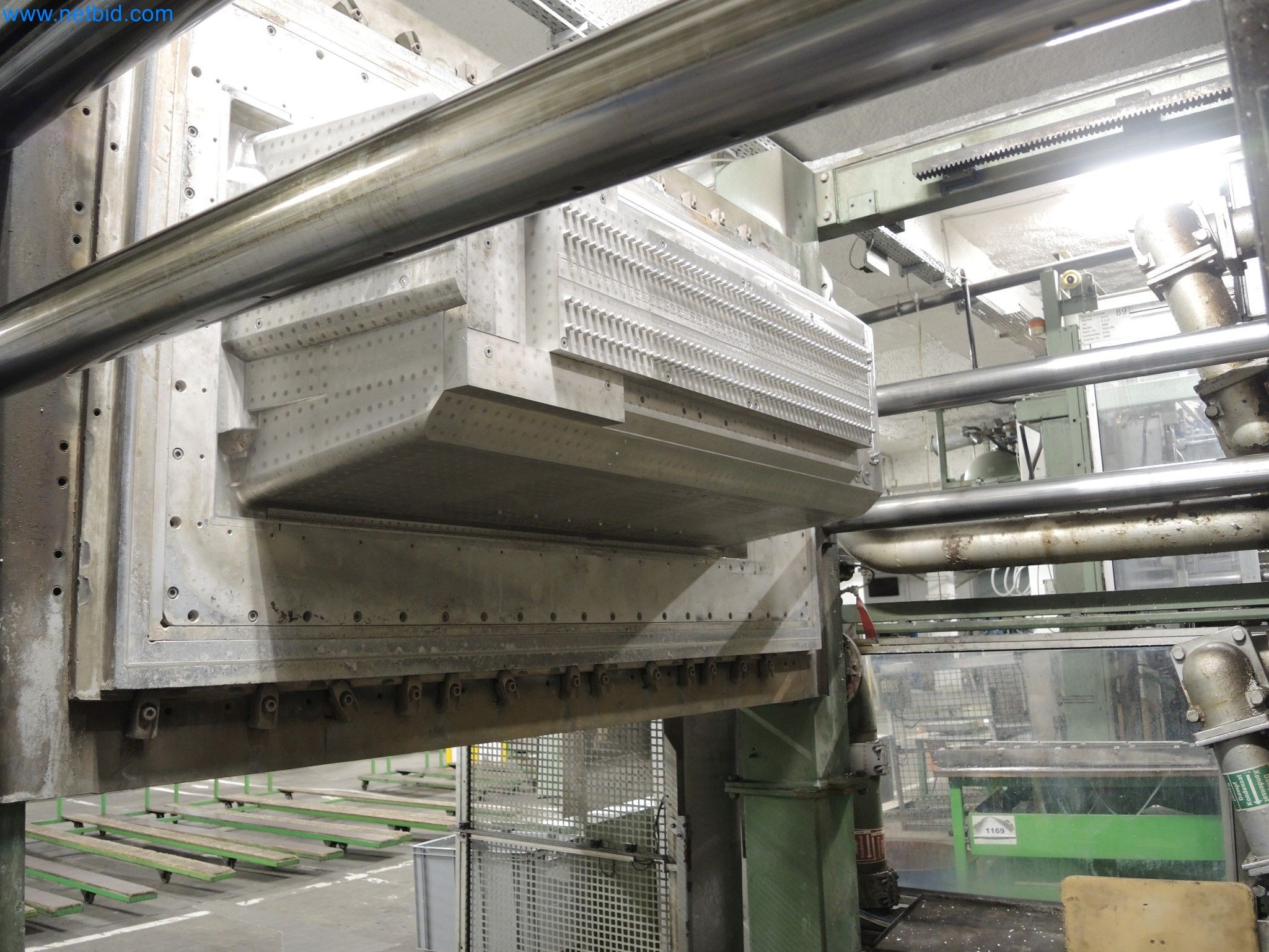 Machines for the production of insulation materials, EPS foam parts / particle foam components-13