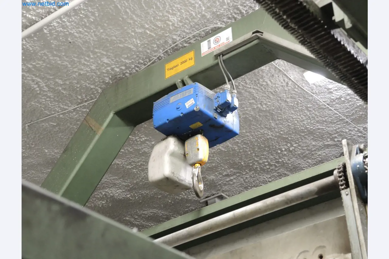 Machines for the production of insulation materials, EPS foam parts / particle foam components-6