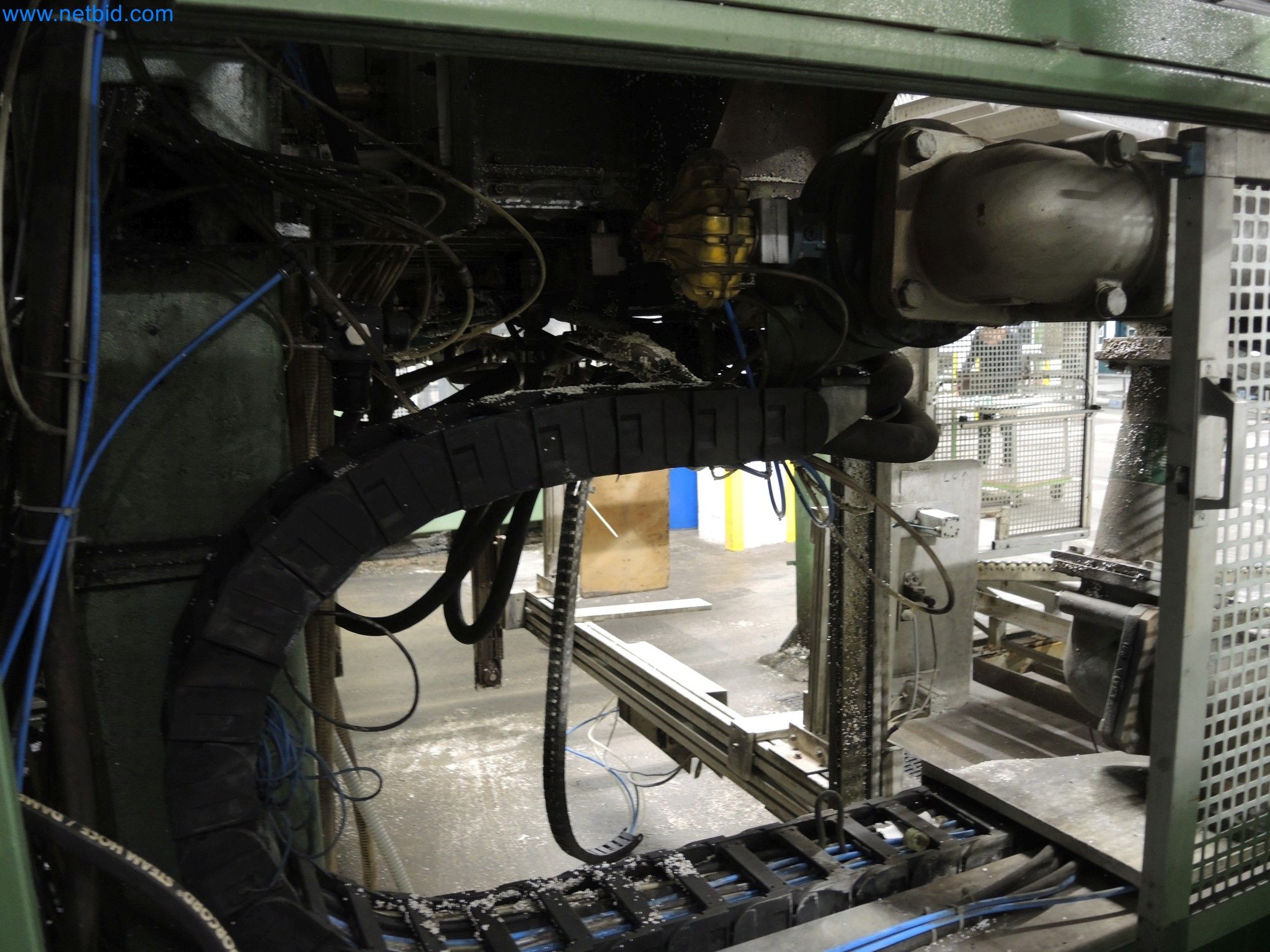 Machines for the production of insulation materials, EPS foam parts / particle foam components-7