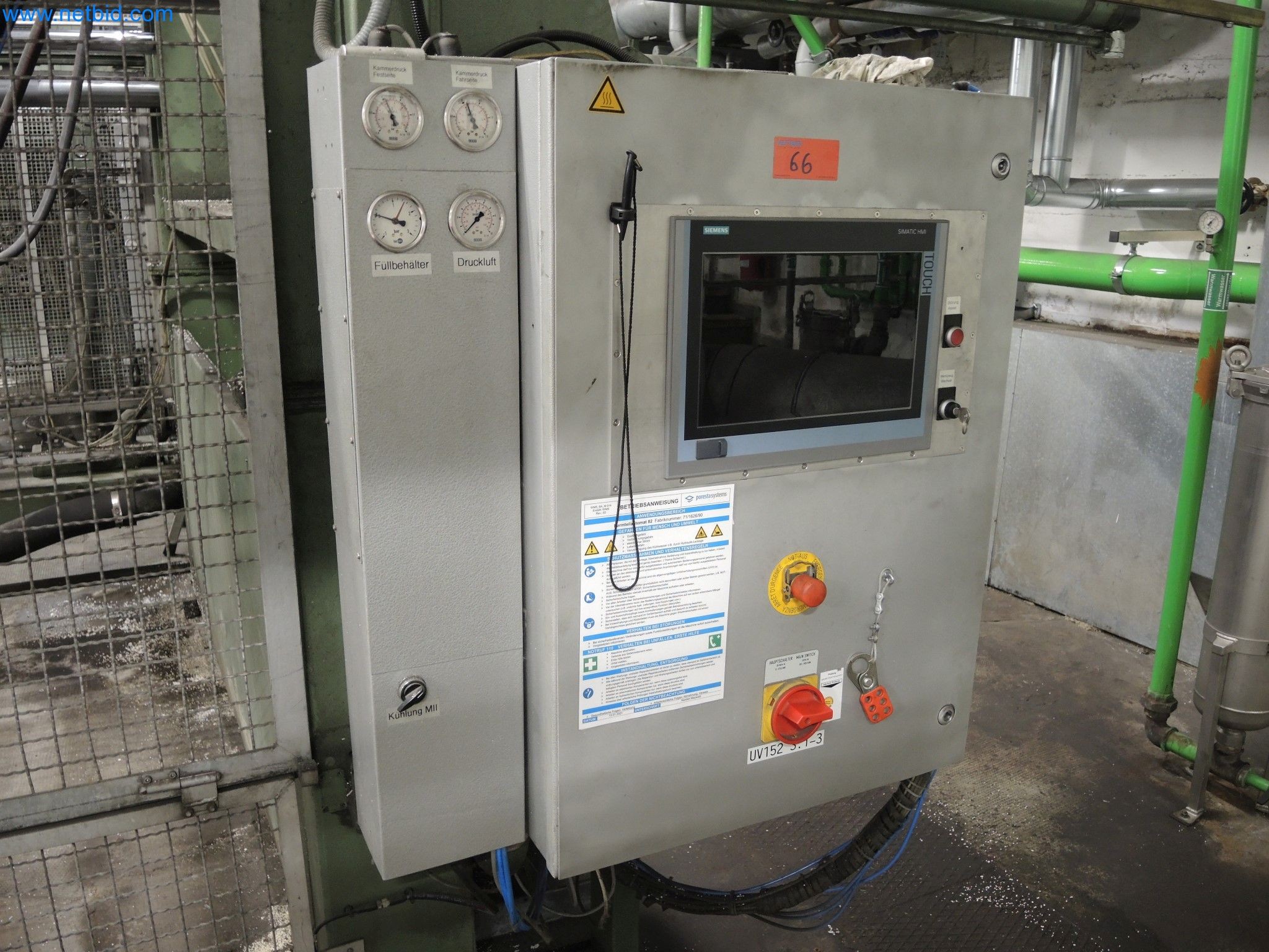 Machines for the production of insulation materials, EPS foam parts / particle foam components-7