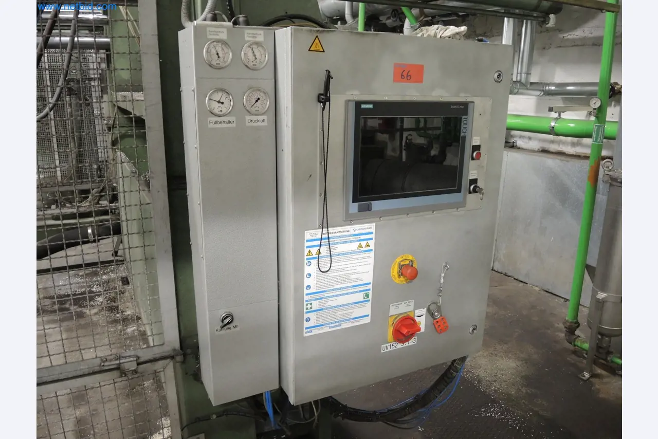 Machines for the production of insulation materials, EPS foam parts / particle foam components-7