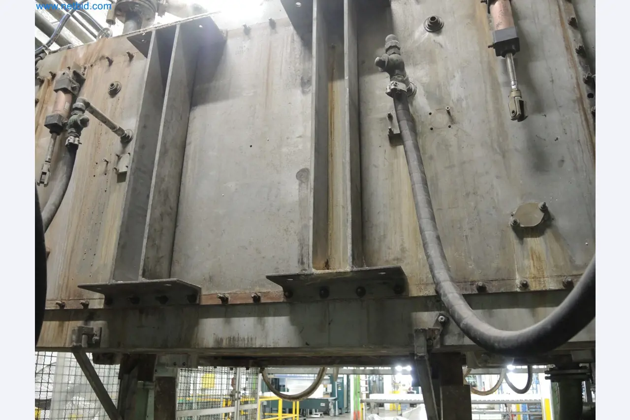 Machines for the production of insulation materials, EPS foam parts / particle foam components-8