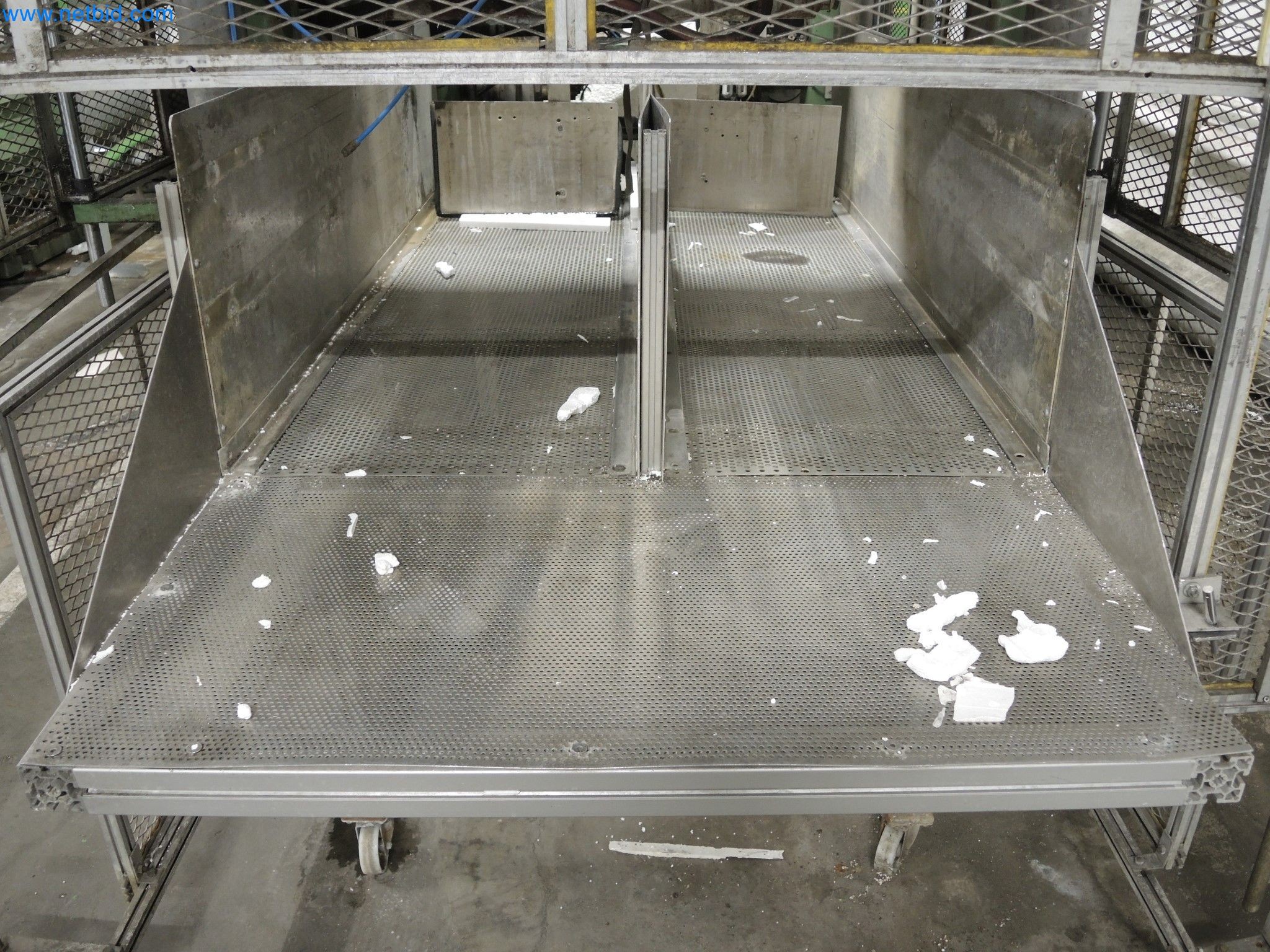 Machines for the production of insulation materials, EPS foam parts / particle foam components-6