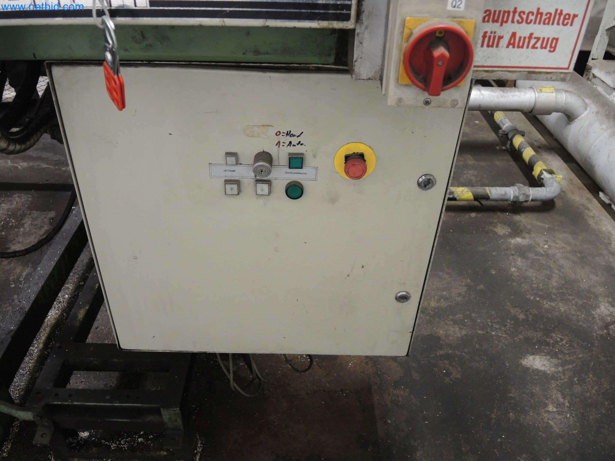 Machines for the production of insulation materials, EPS foam parts / particle foam components-7