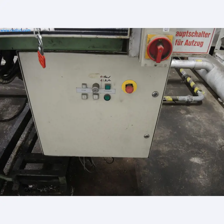 Machines for the production of insulation materials, EPS foam parts / particle foam components-7