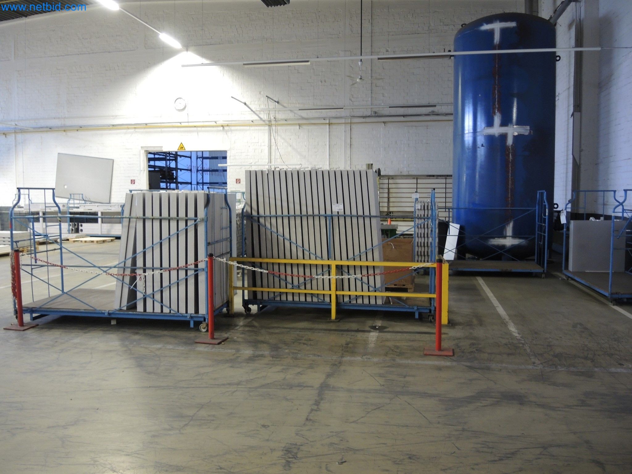 Machines for the production of insulation materials, EPS foam parts / particle foam components-1