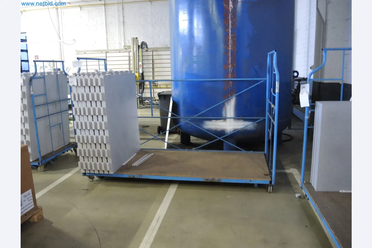 Machines for the production of insulation materials, EPS foam parts / particle foam components-2