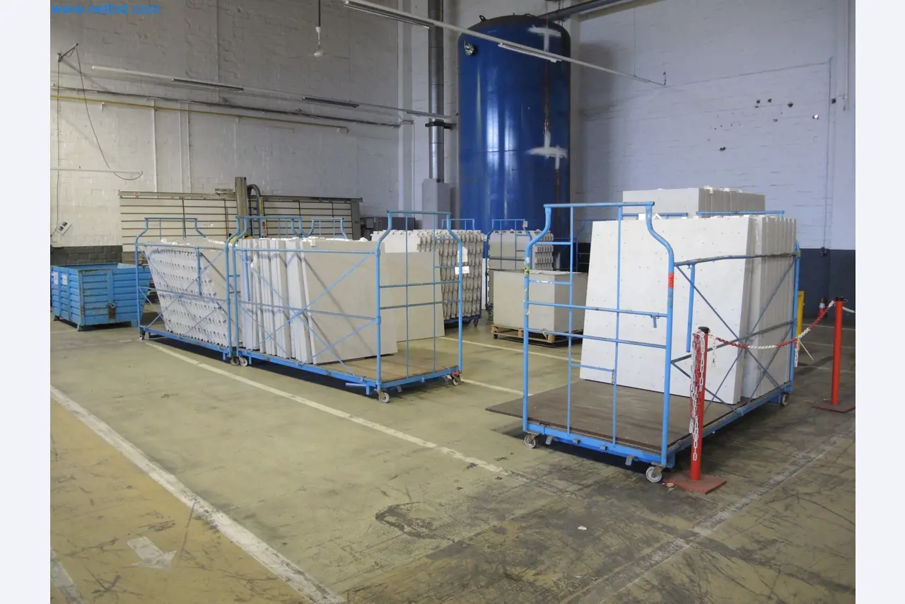 Machines for the production of insulation materials, EPS foam parts / particle foam components-4