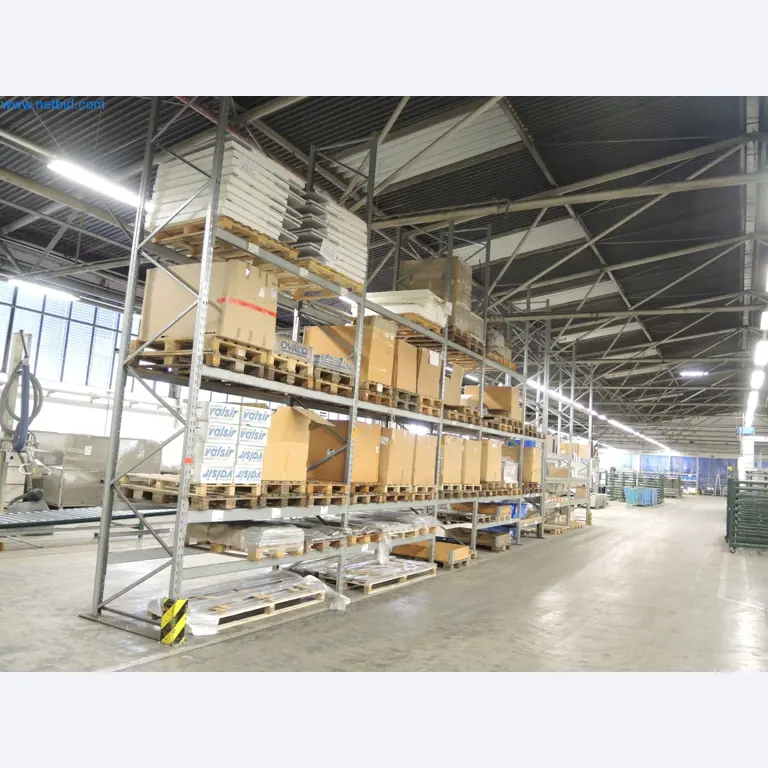 Stroje na výrobu izolačních materiálů, dílů z pěnového polystyrenu / komponentů z pěnových částic-1