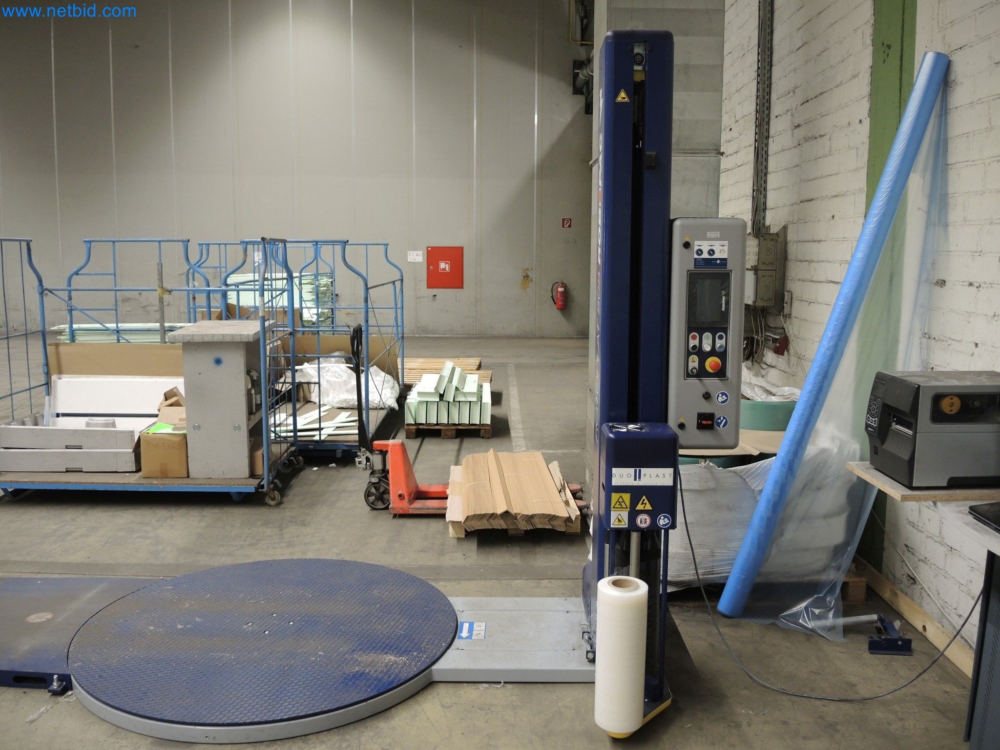 Machines for the production of insulation materials, EPS foam parts / particle foam components-2