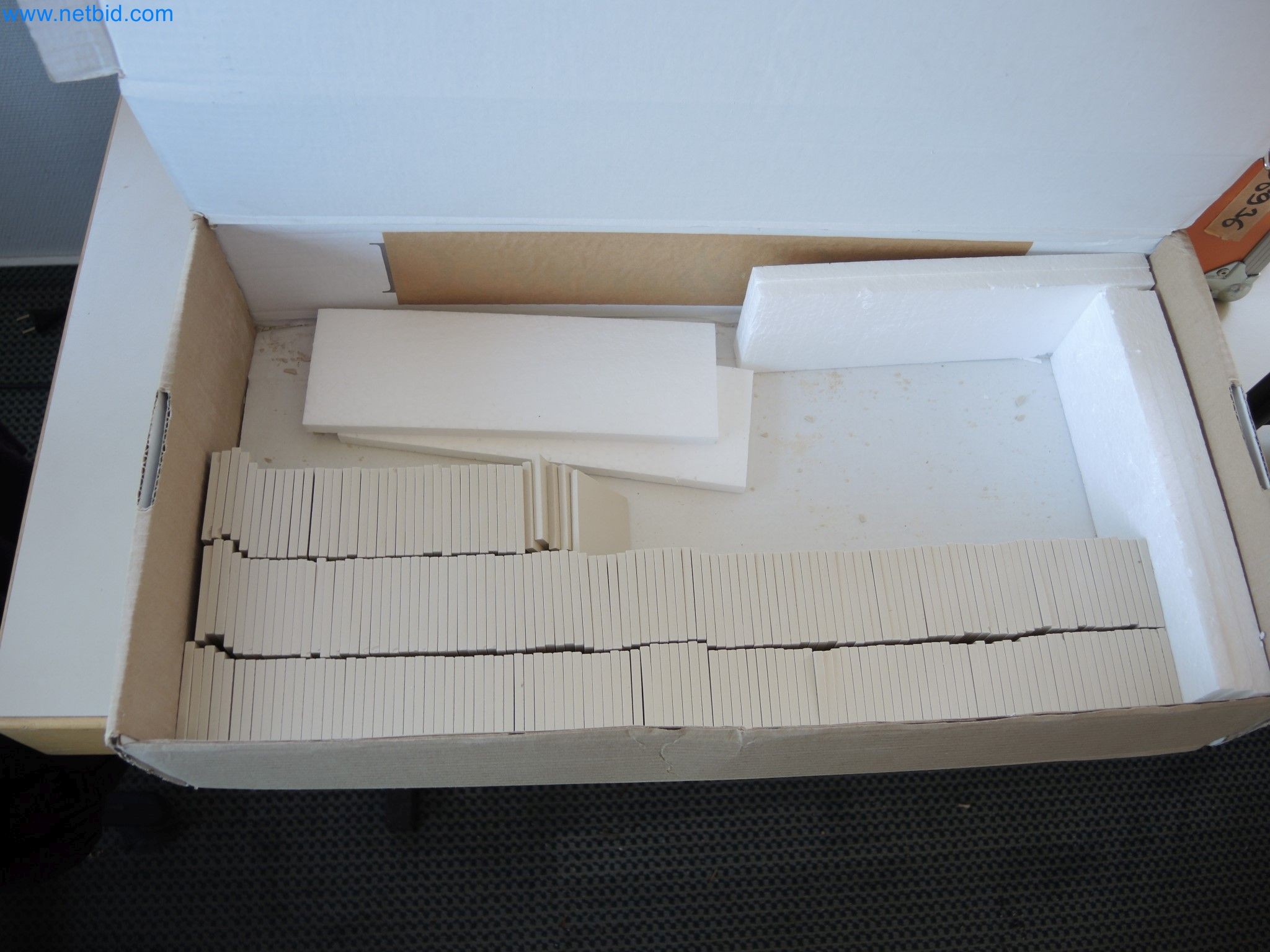 Machines for the production of insulation materials, EPS foam parts / particle foam components-6