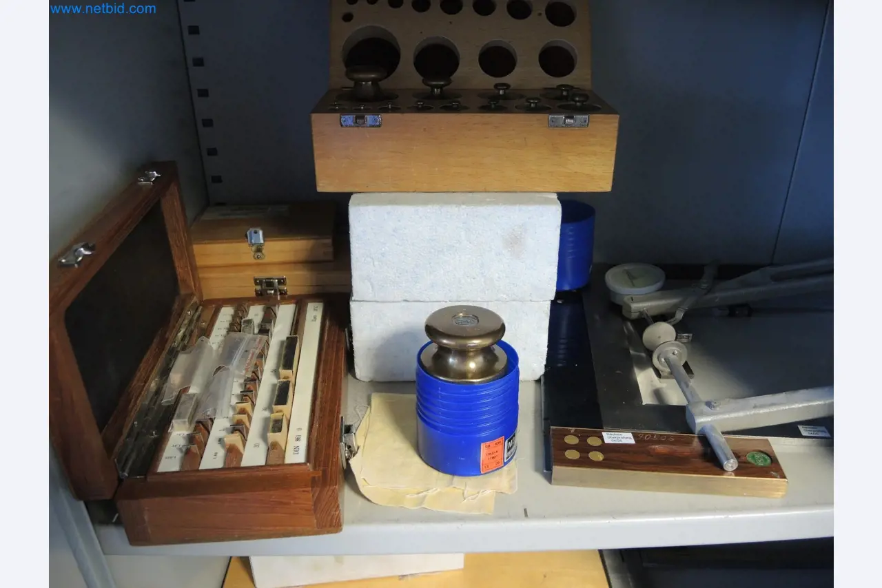 Maszyny do produkcji materiałów izolacyjnych, elementów z pianki EPS / elementów z pianki wiórowej-2