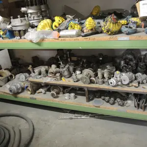 Wytrzymałe półki (z zawartością)