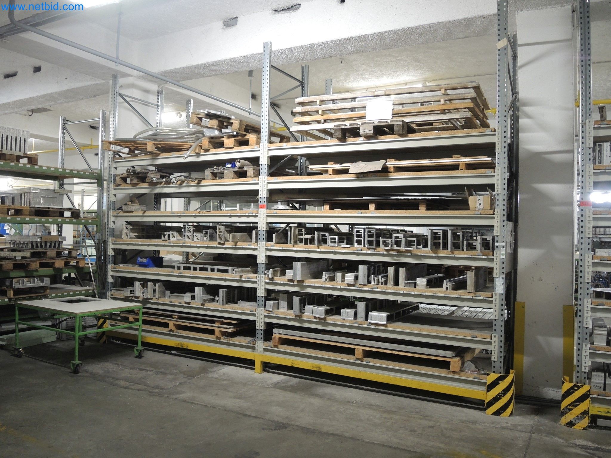 Stroje na výrobu izolačních materiálů, dílů z pěnového polystyrenu / komponentů z pěnových částic-2