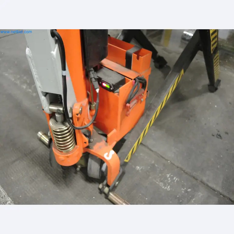 Machines for the production of insulation materials, EPS foam parts / particle foam components-3