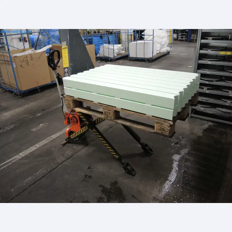 Machines for the production of insulation materials, EPS foam parts / particle foam components-5