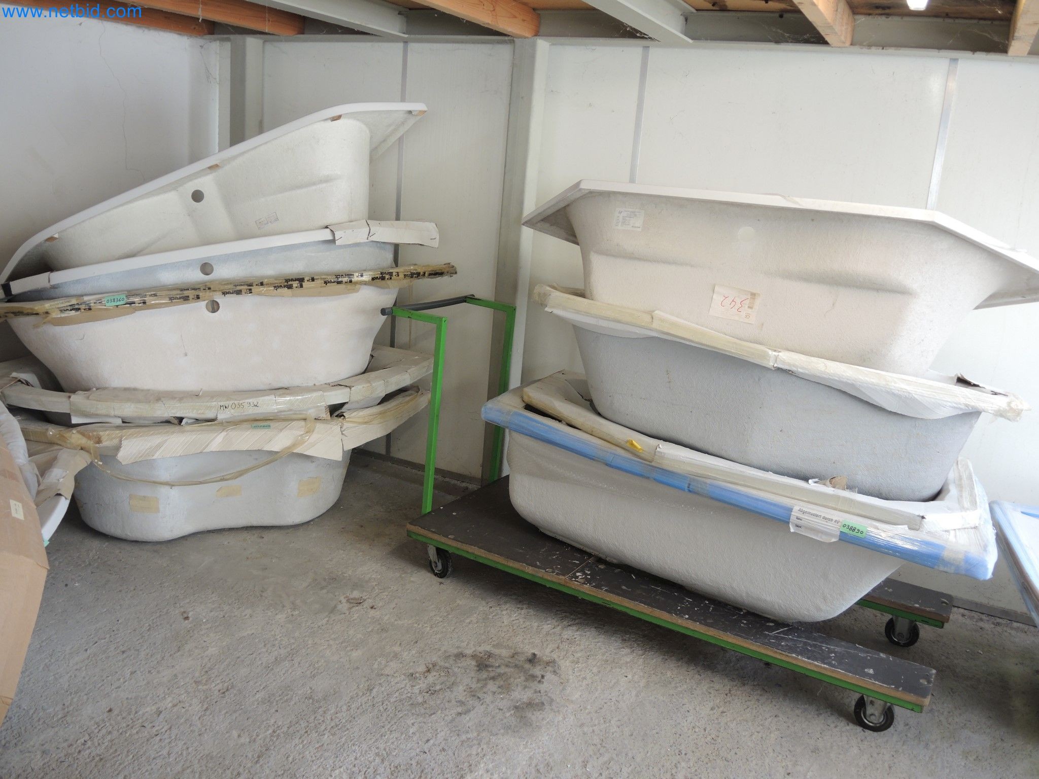 Machines for the production of insulation materials, EPS foam parts / particle foam components-4