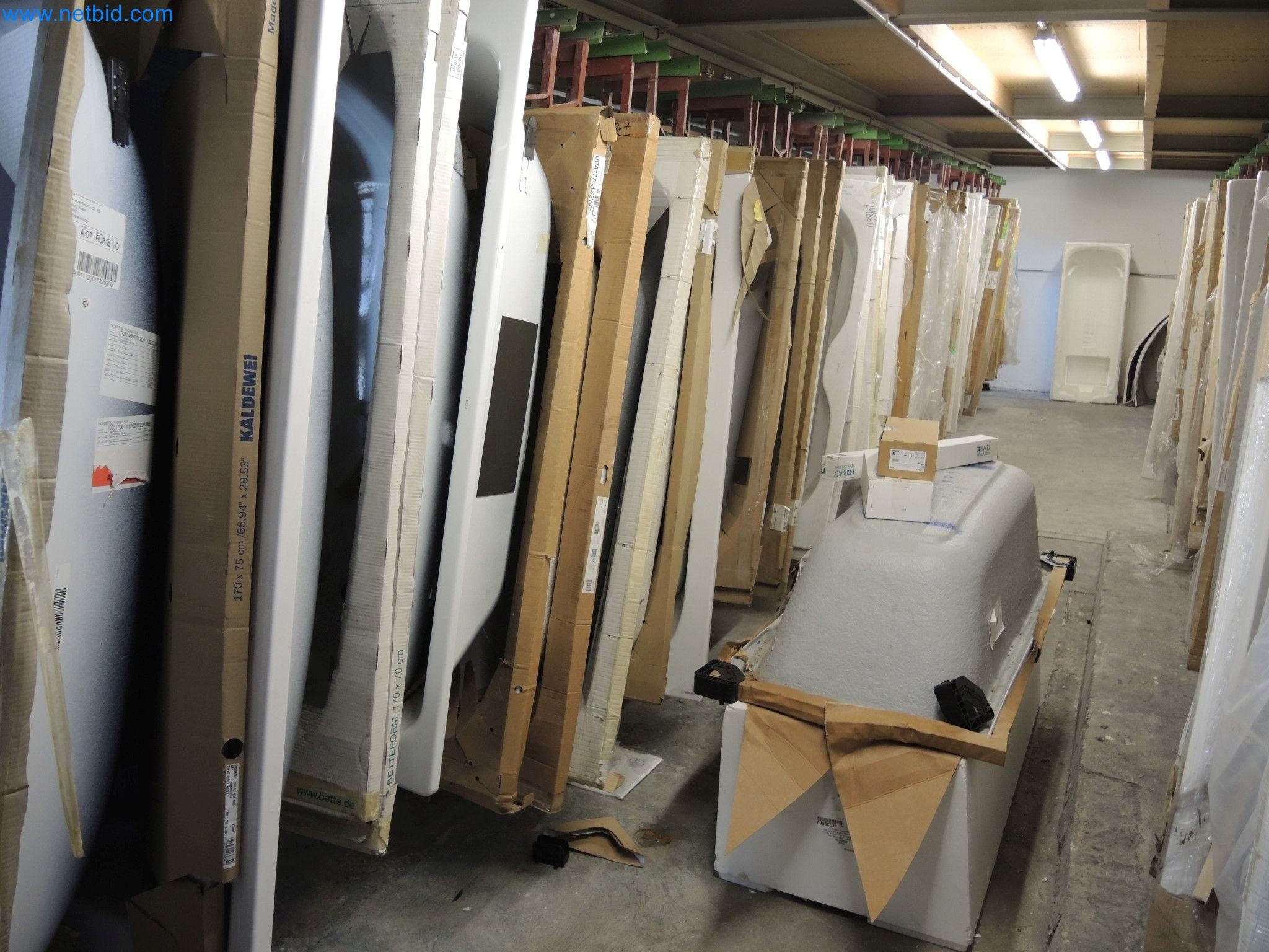 Machines for the production of insulation materials, EPS foam parts / particle foam components-8