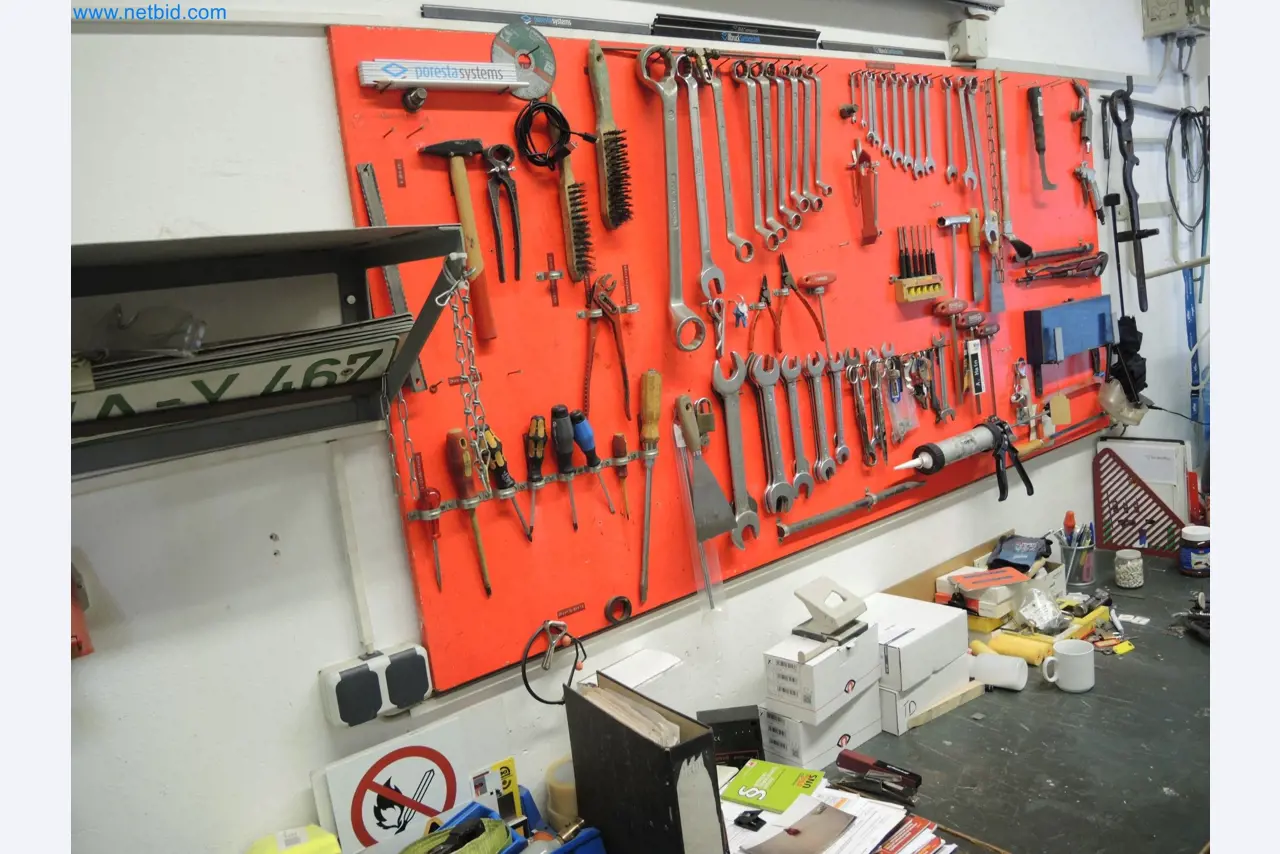 Stroji za proizvodnjo izolacijskih materialov, delov iz EPS pene/delov iz penjenih delcev-1