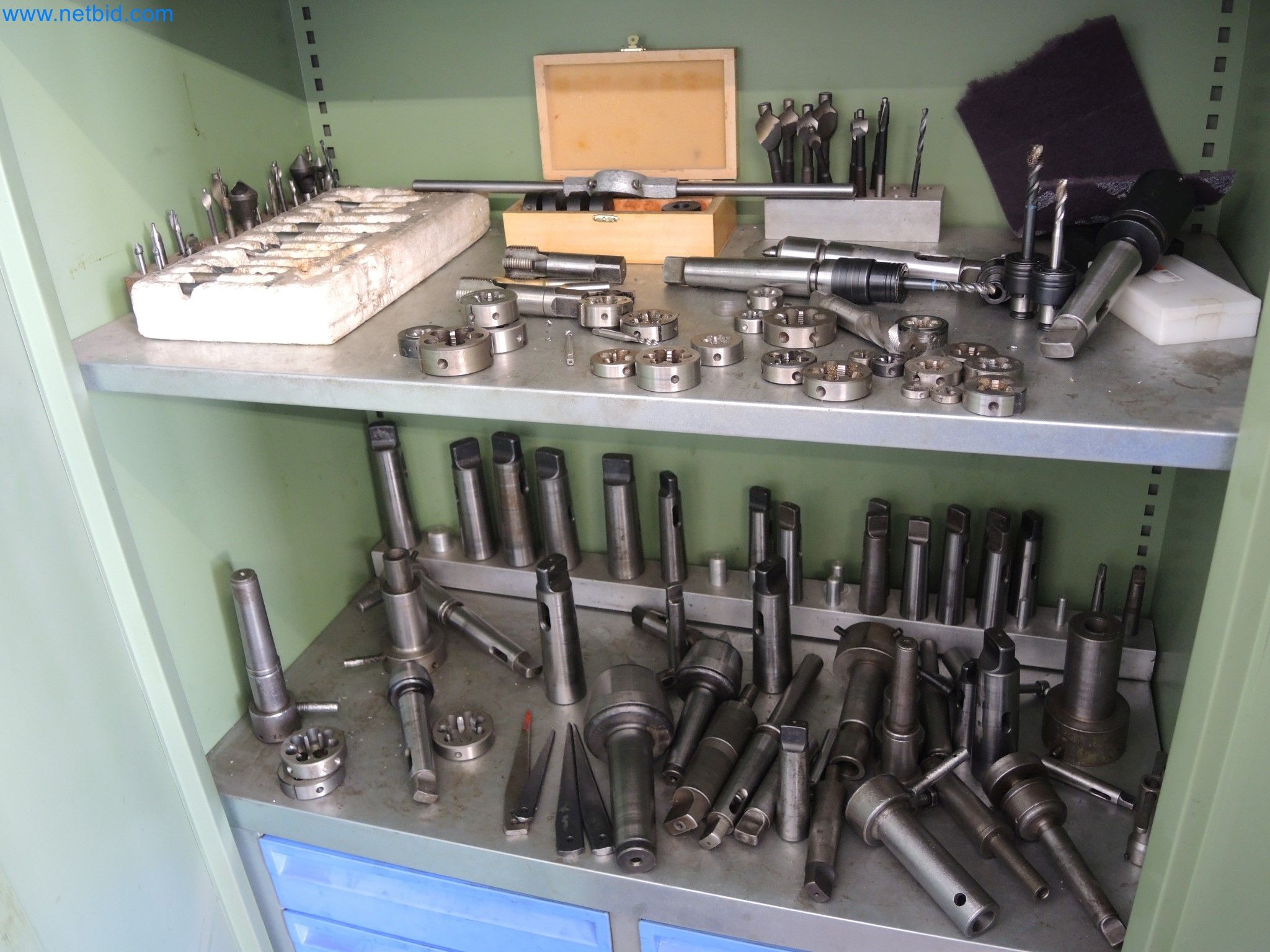 Machines for the production of insulation materials, EPS foam parts / particle foam components-6