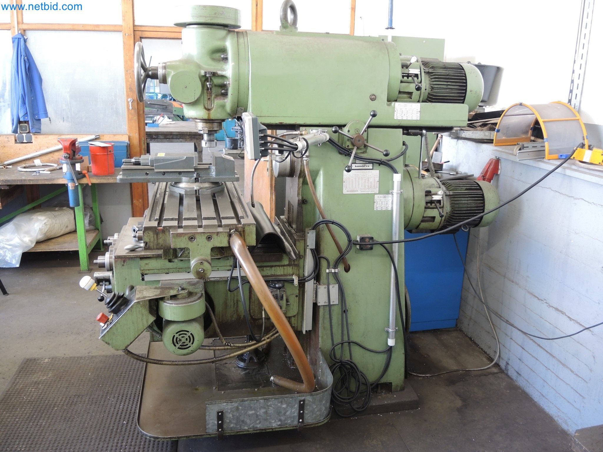 Maszyny do produkcji materiałów izolacyjnych, elementów z pianki EPS / elementów z pianki wiórowej-2