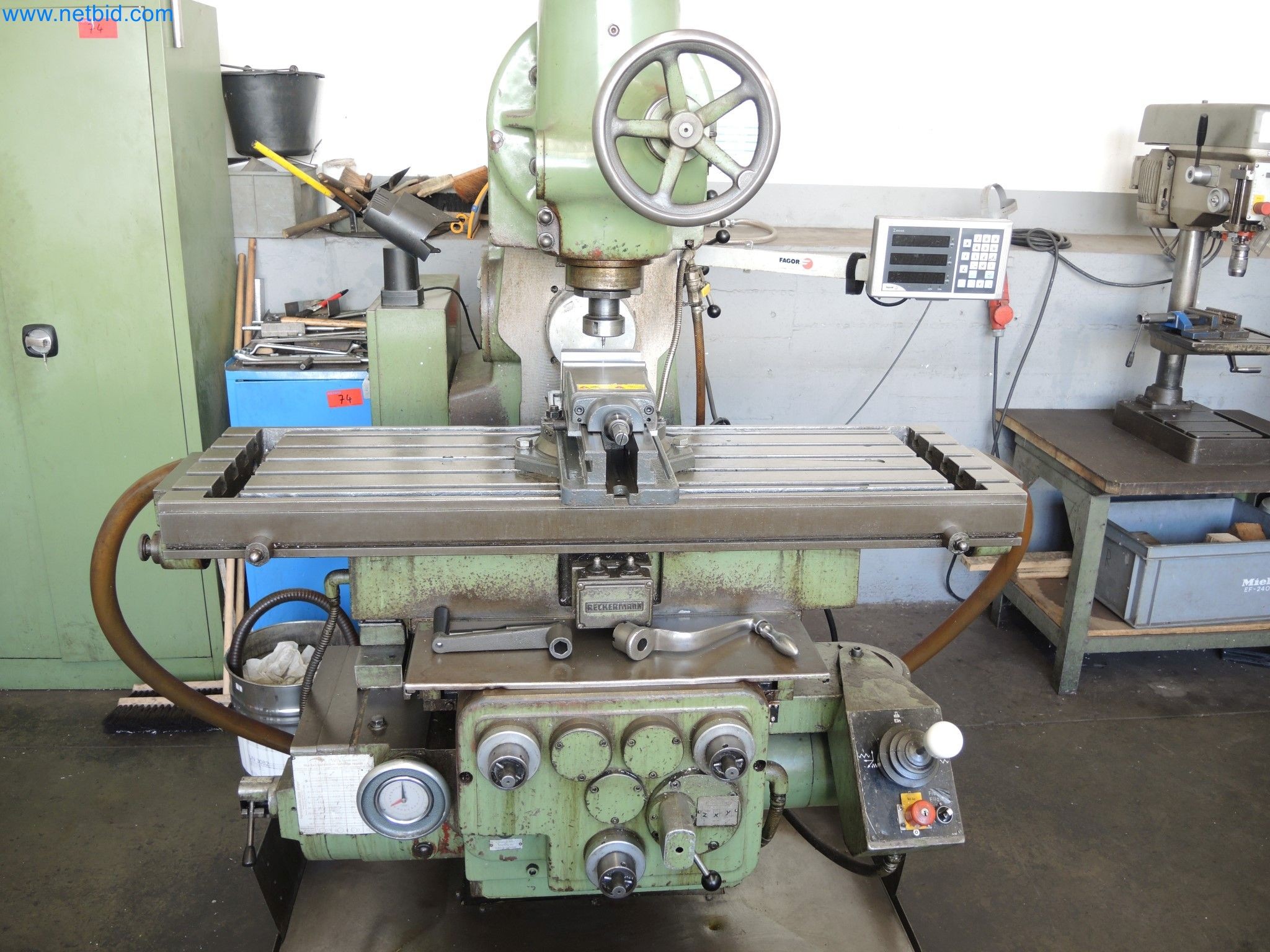 Maszyny do produkcji materiałów izolacyjnych, elementów z pianki EPS / elementów z pianki wiórowej-3