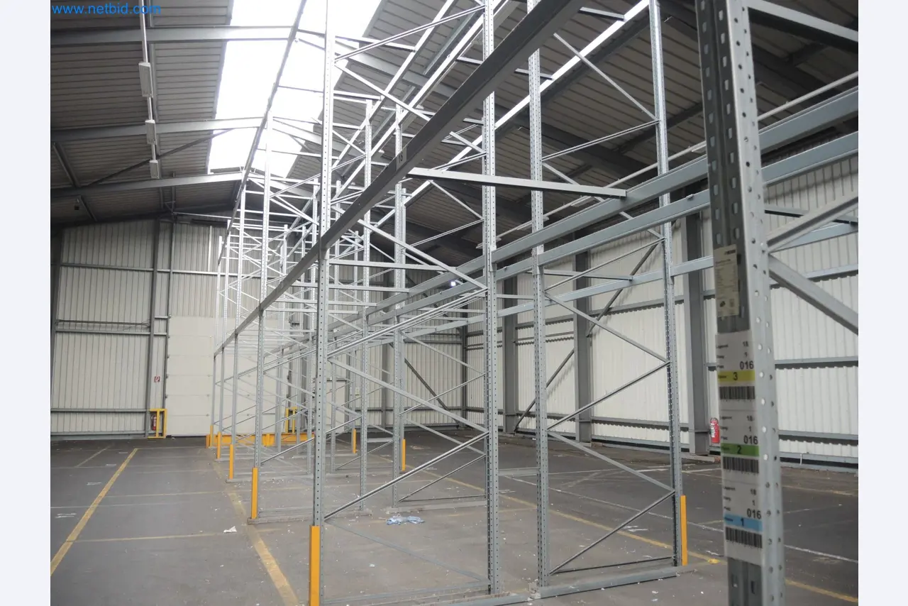 Machines for the production of insulation materials, EPS foam parts / particle foam components-3