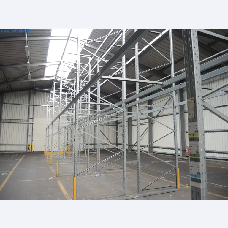 Machines for the production of insulation materials, EPS foam parts / particle foam components-3