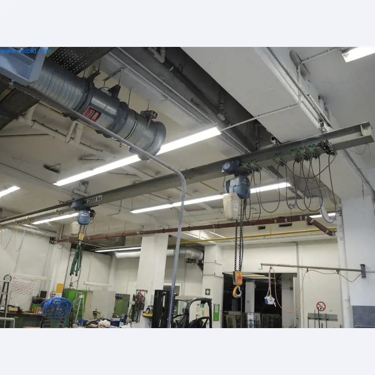 Stroji za proizvodnjo izolacijskih materialov, delov iz EPS pene/delov iz penjenih delcev-1