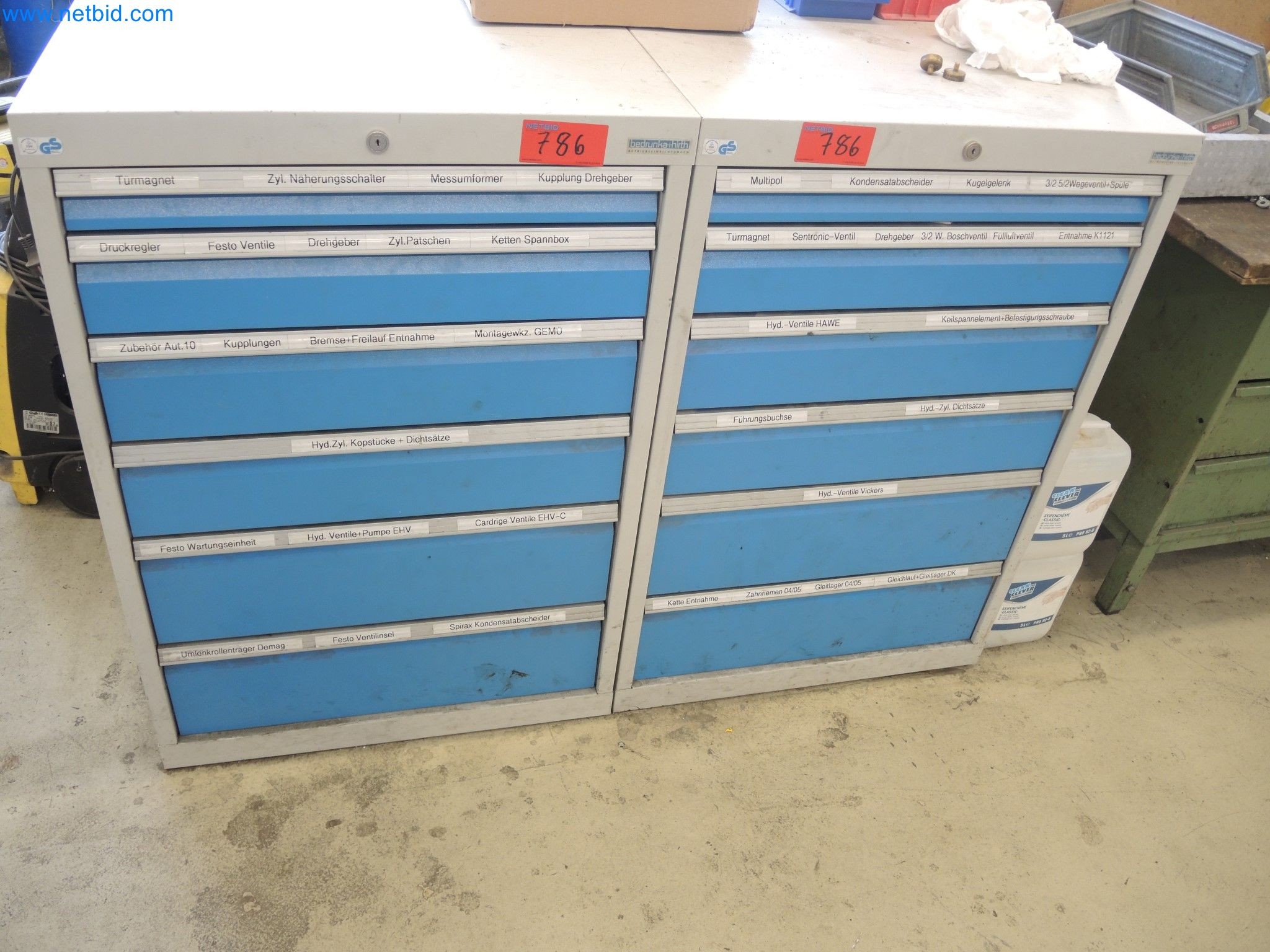 Machines for the production of insulation materials, EPS foam parts / particle foam components-1